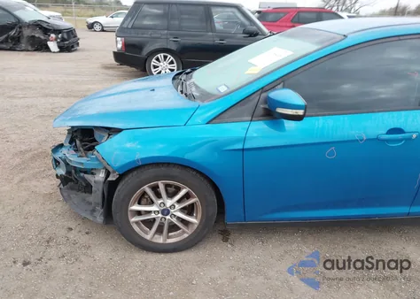 2015 Ford Focus Se z USA, uszkodzony, nr VIN 1FADP3F21FL385007